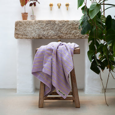 Naram-Handtücher, Lilac-Gelb