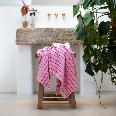 Naram-Handtücher, Pink-Rot